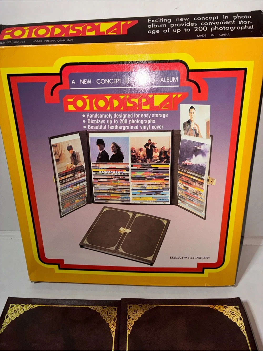 NOS Vtg 70s Fotodisplay Photo Album Faux Leather Holds 200 Pictures Tri-Fold